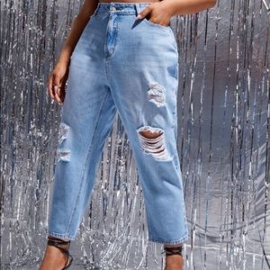 SHEIN Plus Mom Jeans